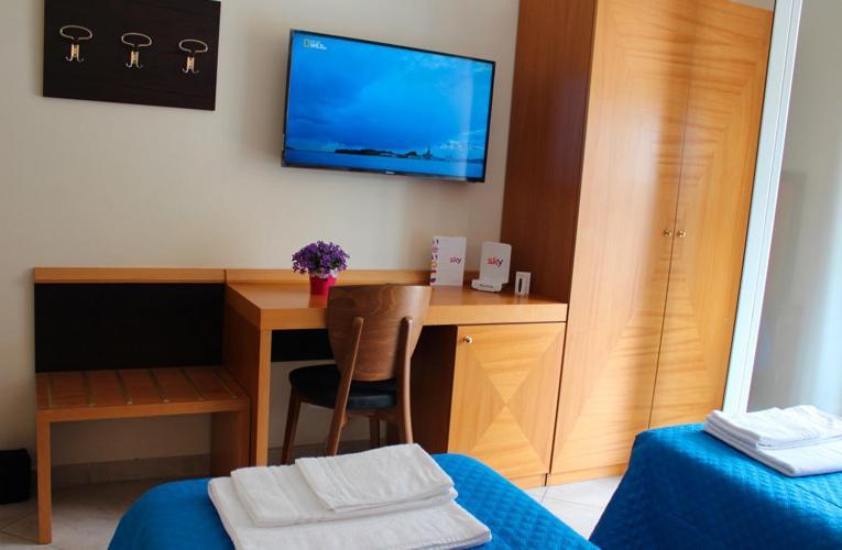 Hotel Mare Azzurro Terracina Dış mekan fotoğraf